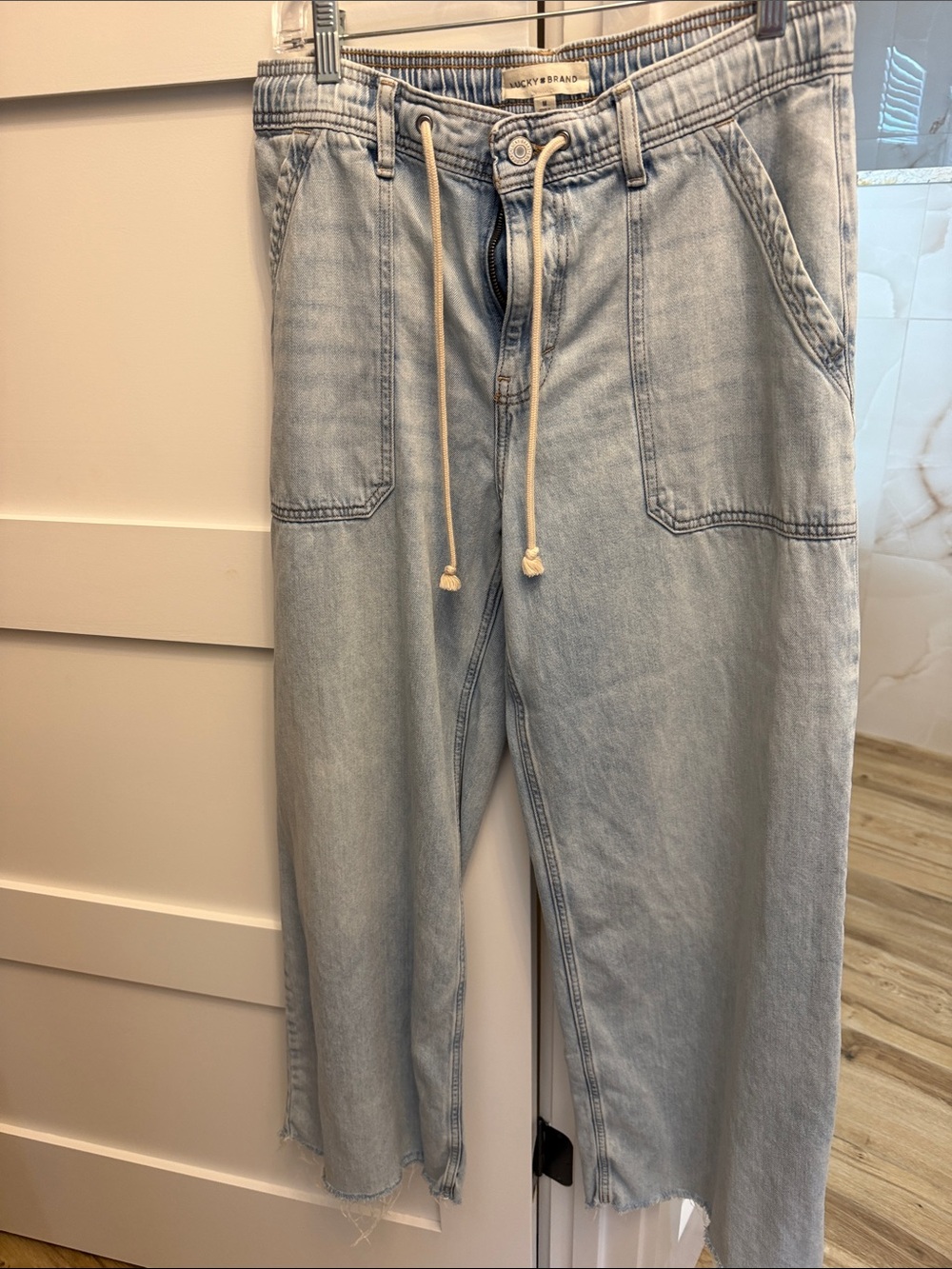 Lucky Brand Light Wash Straight-Leg Drawstring Jeans